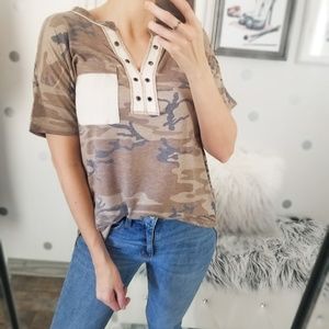 V-Neck Camo Tee Leggings Top Oversized Tees Basic Casual Women’s Tops